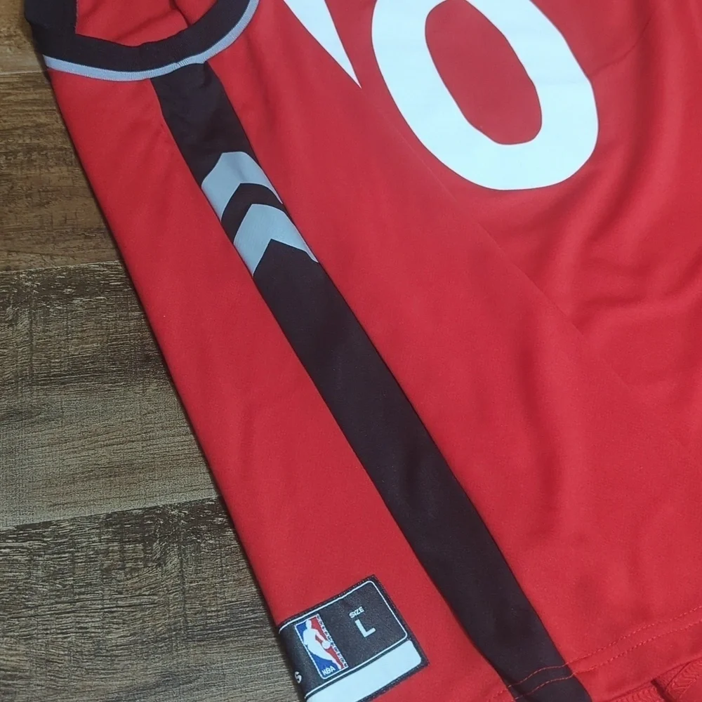 Adidas DeMar DeRozan Red Toronto Raptors #10 Jersey Size Large - Picture 7 of 9